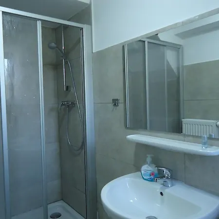 Am Schloss 2* Hannover