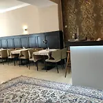 Am Schloss Hotel 2*