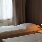 Hotel Am Schloss 2*